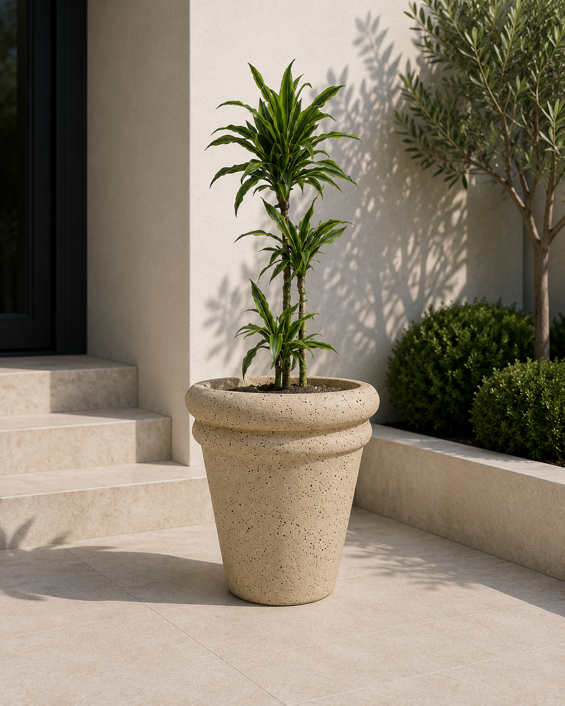 Freya Planter